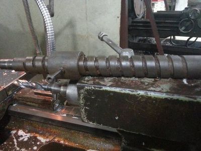 普通車床螺紋加工全解析 牙型識別、牙距計算、刀具修磨與掛擋操作